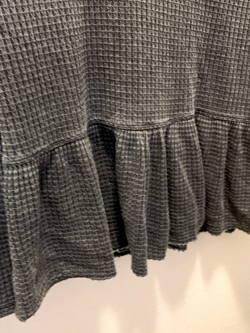 Waffle Knit Peplum Long Sleeve Top - Charcoal Size Large - Picture 3 of 6